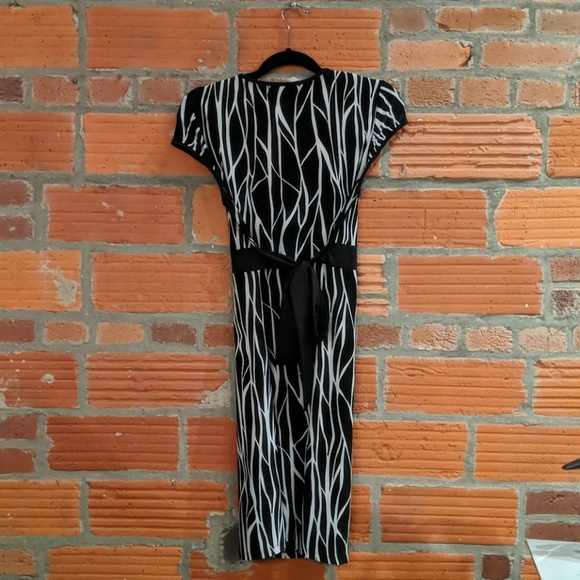 Majora black and white print dress - Picture 2 of 4